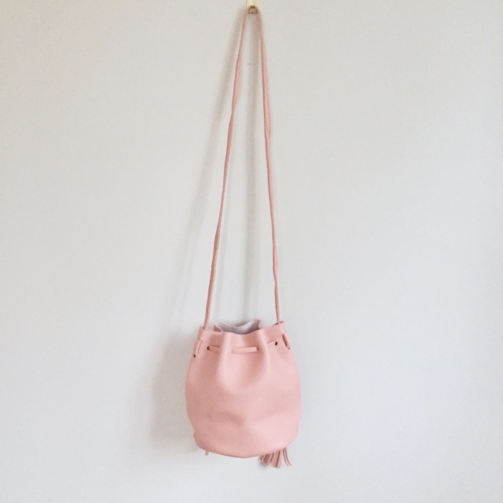 Boho Pink Drawstring Bucket Bag Crossbody Purse - Picture 3 of 8